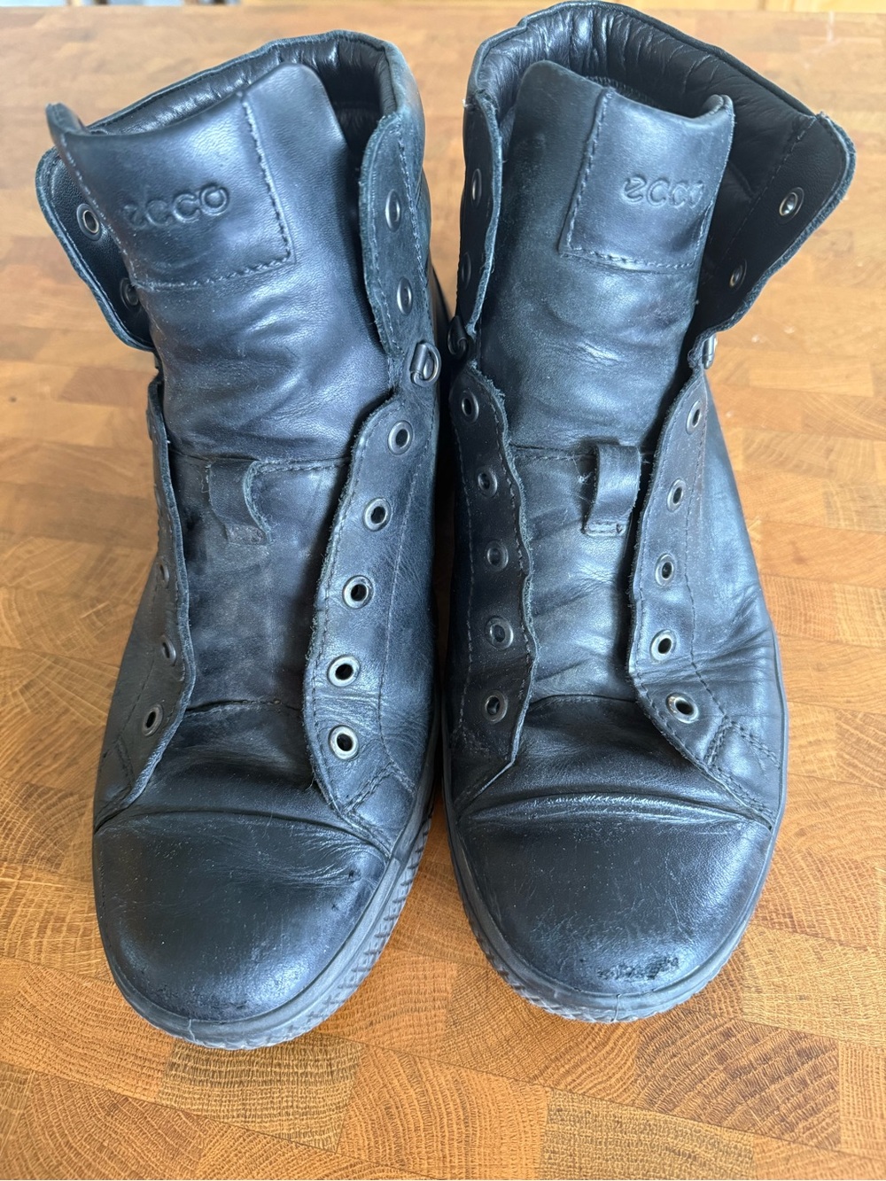Ecco Men's Black Leather High-Top Boots - Size 43